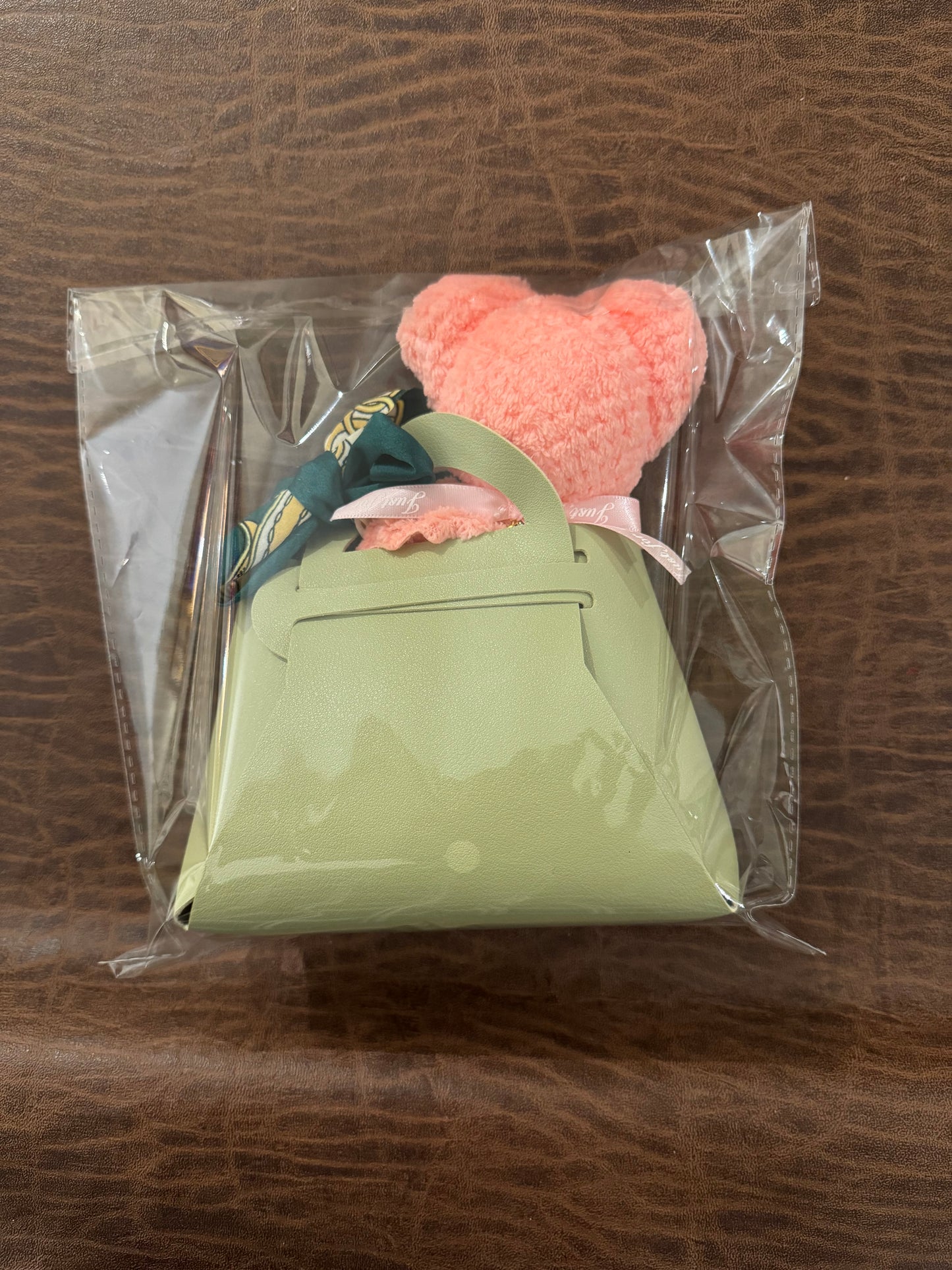 Towel bear gift bag