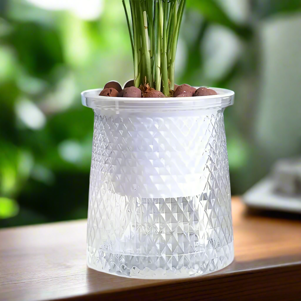 2 pcs white wicking plant pots